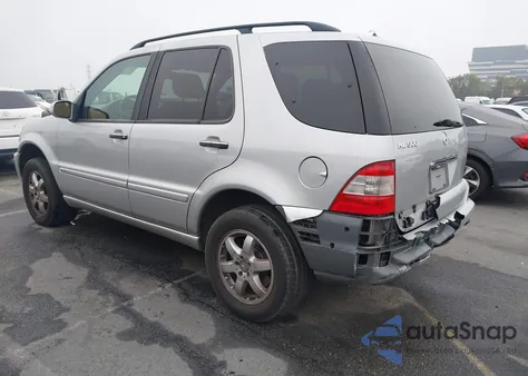 2003 Mercedes-Benz Ml 500 z USA, uszkodzony, nr VIN 4JGAB75E63A407729